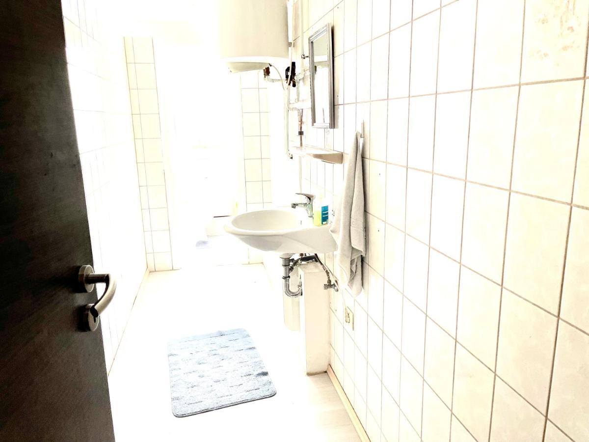 #World Monteurzimmer Schkeuditz Exteriör bild